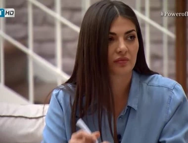 Power of Love: Έξαλλη η Άννα με πρώην παίκτες - «Διαρρέουν πράγματα για δική τους προβολή» (βίντεο)